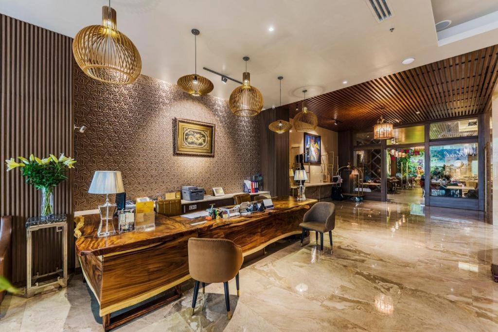 Sunflower Cbq Hotel Хошимин Экстерьер фото