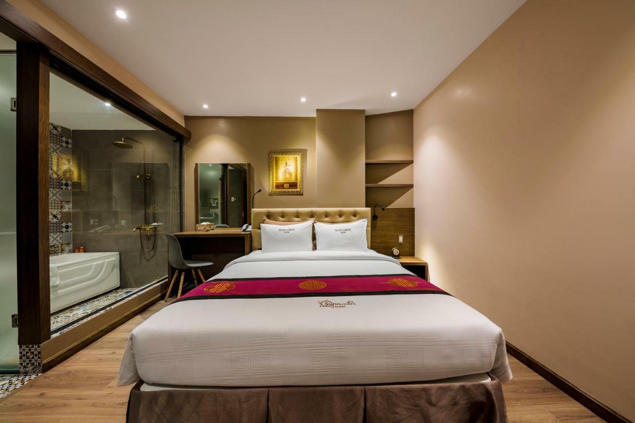 Sunflower Cbq Hotel Хошимин Экстерьер фото